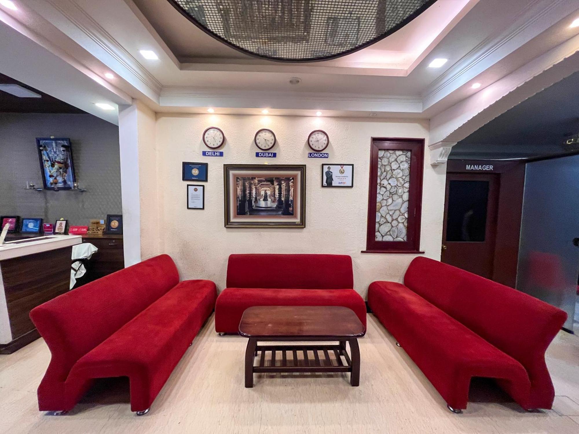 Ananya Comfortss Hospet Buitenkant foto