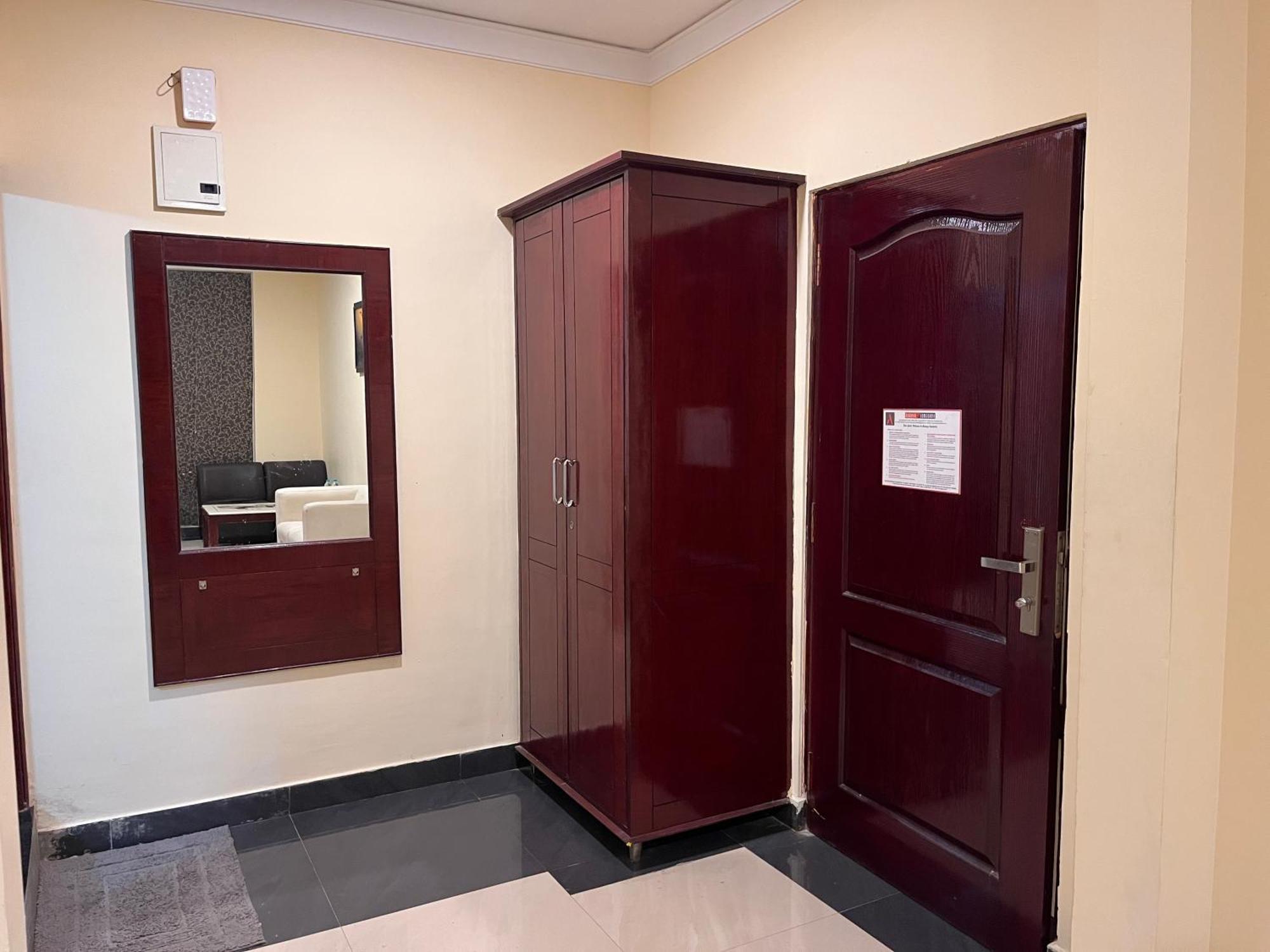 Ananya Comfortss Hospet Buitenkant foto